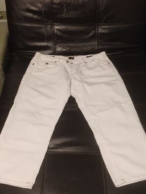 Vigoss White Men's Relaxed Capri Jeans